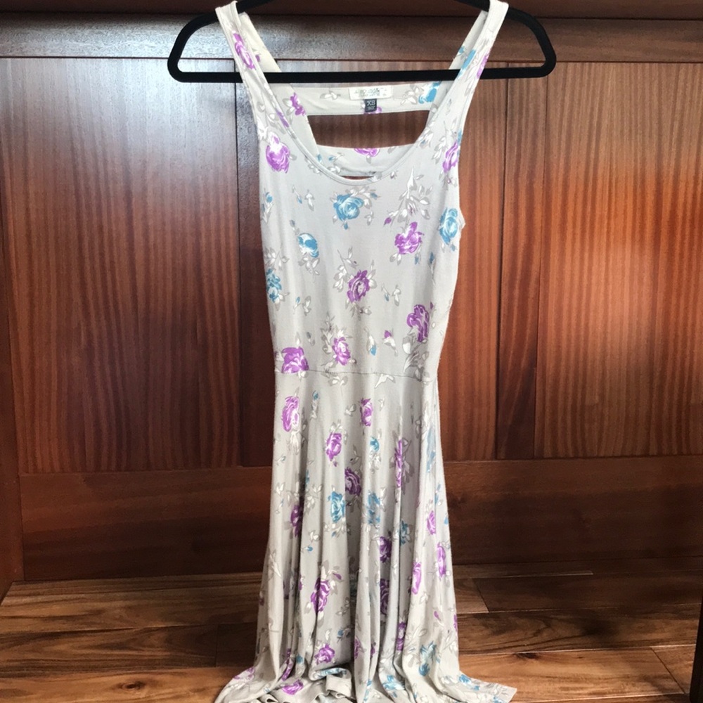 Sound & Matter Floral Dress, beautiful open back
